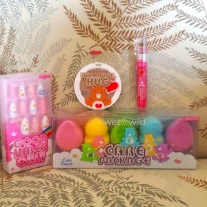 Wet n wild care bear lot